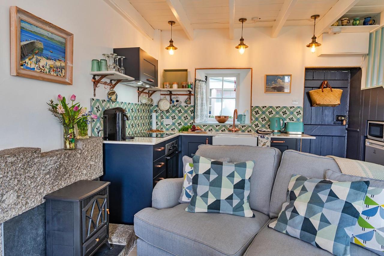 Finest Retreats - Cosy Mousehole Cottage With Sea Views Exterior photo