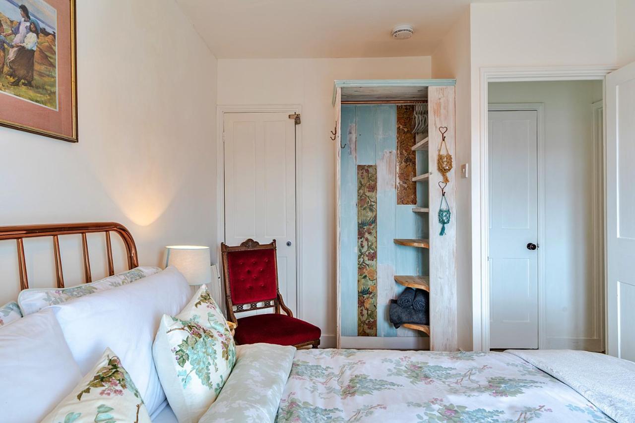 Finest Retreats - Cosy Mousehole Cottage With Sea Views Exterior photo