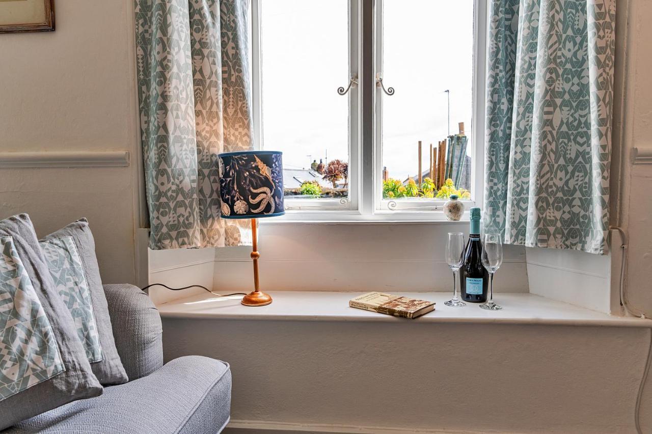 Finest Retreats - Cosy Mousehole Cottage With Sea Views Exterior photo