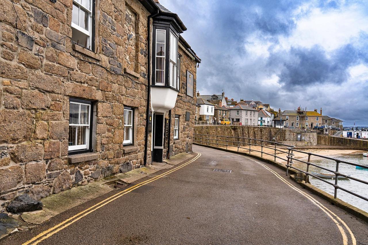 Finest Retreats - Cosy Mousehole Cottage With Sea Views Exterior photo
