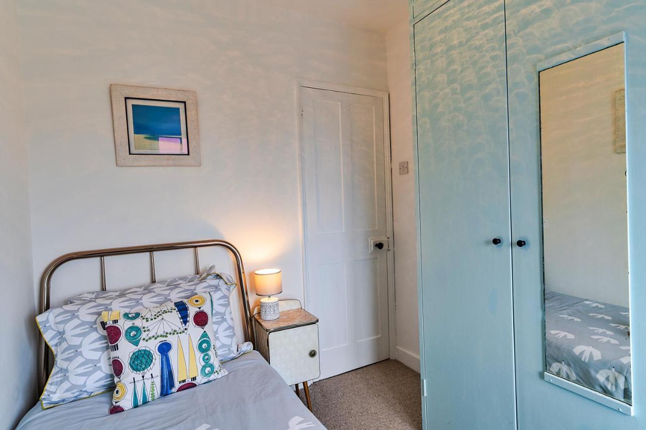 Finest Retreats - Cosy Mousehole Cottage With Sea Views Exterior photo